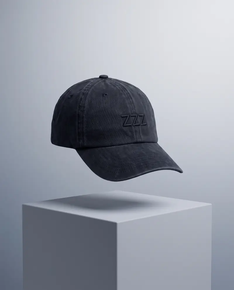 Lights Out Cap in Tinte